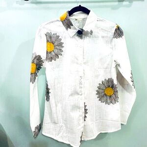 No Brand Cotton Floral Button-Up Shirt with Yellow and Gray Daisies Size S